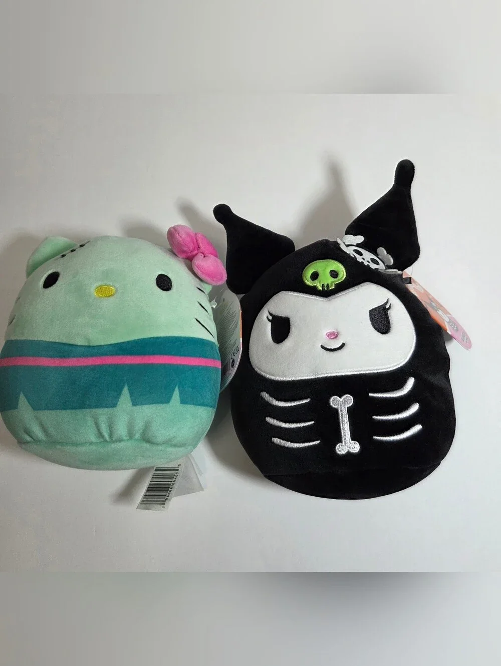 Sanrio Green Hello Kitty & Black Kuromi Plush Pair